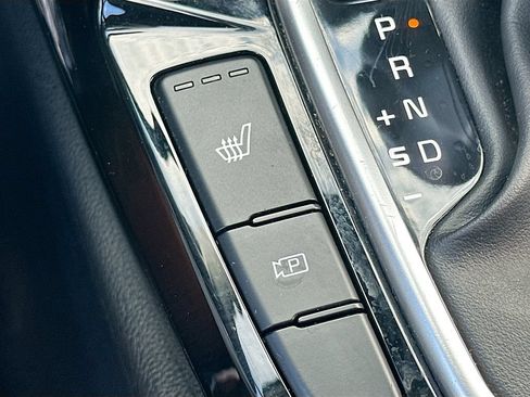 Certified 2024 Kia Seltos EX FWD image 20