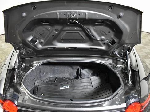 Used 2019 MAZDA MX-5 Miata RF Grand Touring image 26