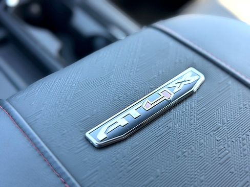 New 2026 GMC Sierra 2500 AT4X w/ AT4X AEV Edition AWD/4WD image 38