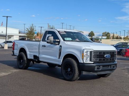 Used 2024 Ford F350 XL image 3