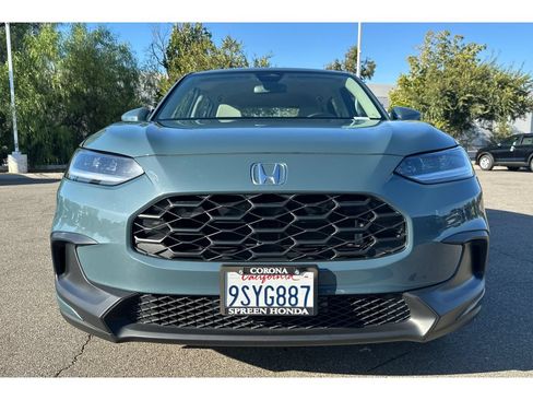 Used 2025 Honda HR-V LX image 9