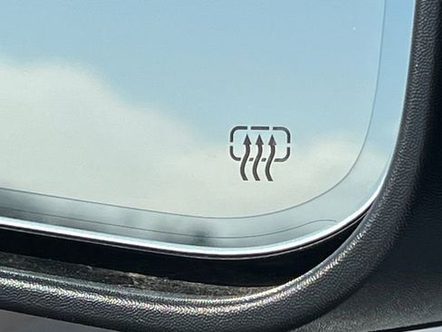 New 2026 RAM 1500 4x4 Crew Cab image 37