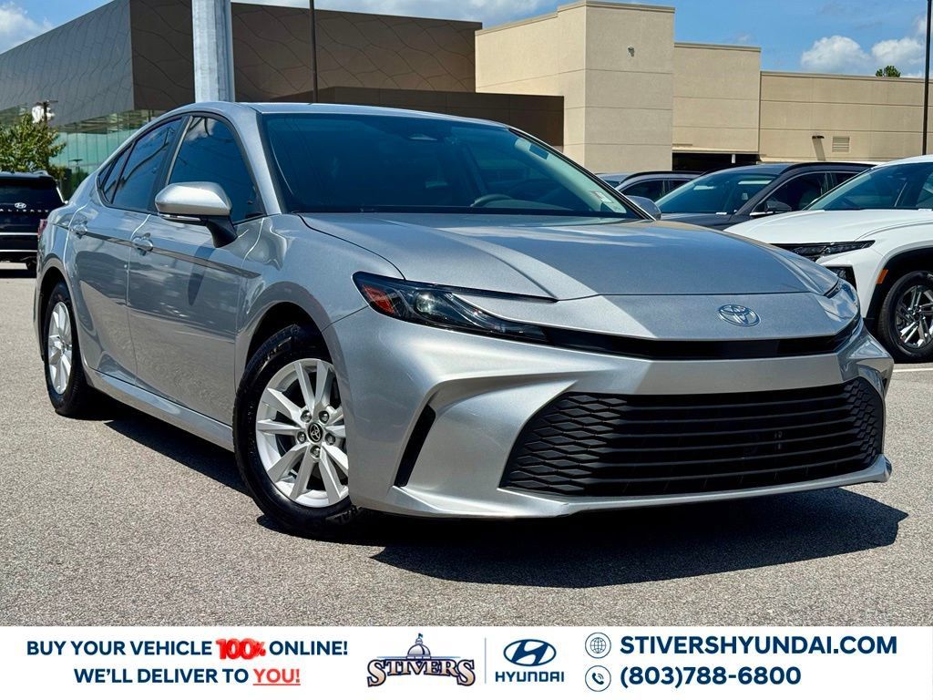 Used 2025 Toyota Camry LE FWD image 1