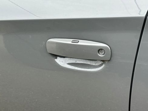 Used 2019 Dodge Charger Scat Pack w/ Technology Group image 18