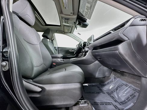 Used 2023 Toyota RAV4 XLE w/ Convenience Package AWD/4WD image 29