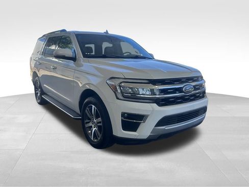 Certified 2023 Ford Expedition Limited image 2