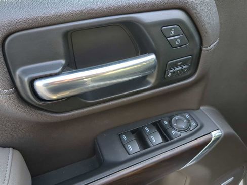 Used 2020 GMC Sierra 1500 SLT w/ SLT Premium Package image 12