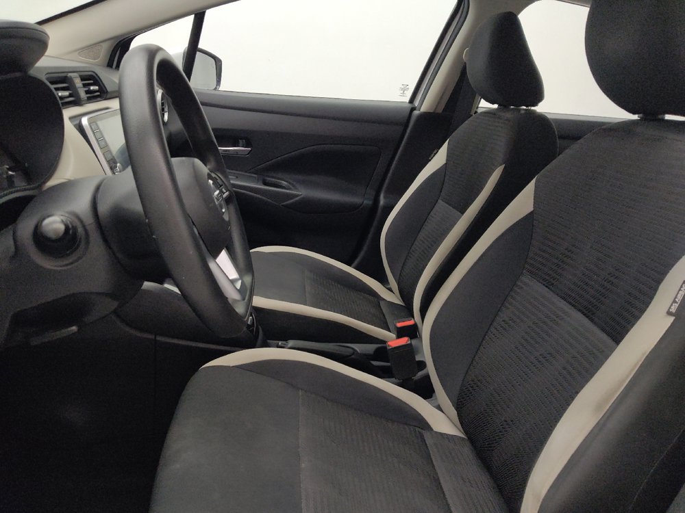 Used 2021 Nissan Versa SV FWD image 17