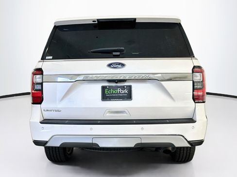 Used 2019 Ford Expedition Limited w/ Equipment Group 302A AWD/4WD image 7