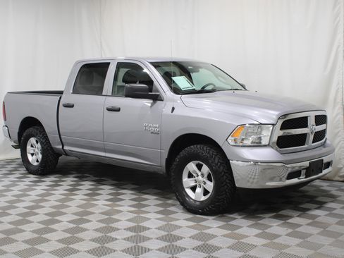 Used 2022 RAM 1500 Classic SLT image 1