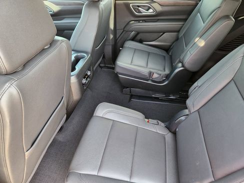 Used 2024 Chevrolet Tahoe LT w/ LT Signature Plus Package AWD/4WD image 38