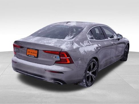 Used 2019 Volvo S60 T6 Inscription image 6