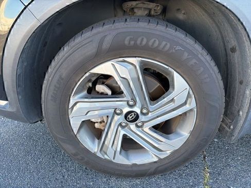 Used 2021 Hyundai Santa Fe SEL w/ Cargo Package image 6