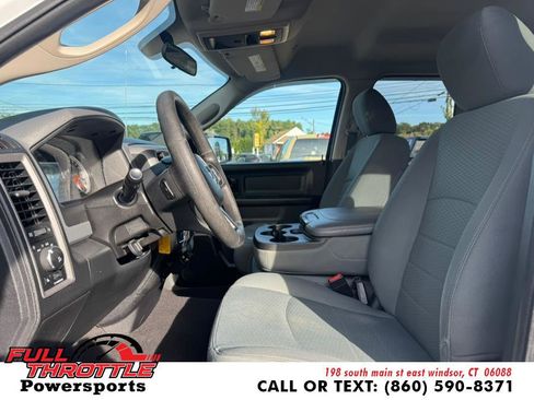 Used 2017 RAM 1500 Express image 19