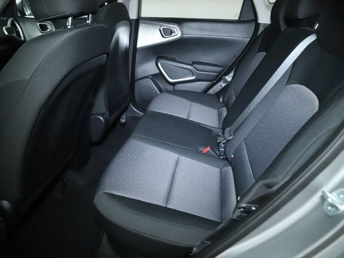 Used 2023 Kia Soul LX FWD image 14