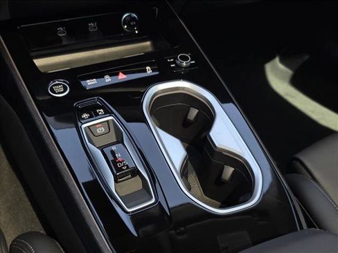 Certified 2026 Audi A6 Premium Plus AWD/4WD image 21