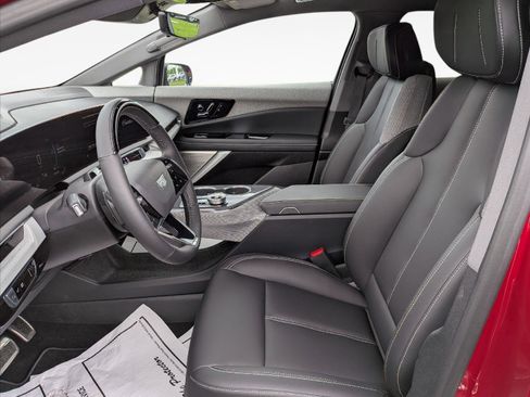 New 2026 Cadillac Optiq Luxury 1 AWD/4WD image 12