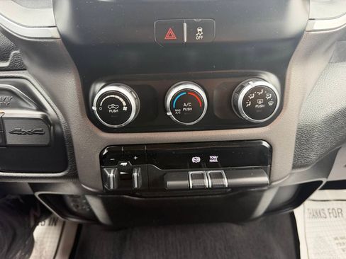 Used 2020 RAM 2500 Big Horn AWD/4WD image 34