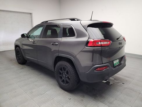 Used 2016 Jeep Cherokee Latitude image 5