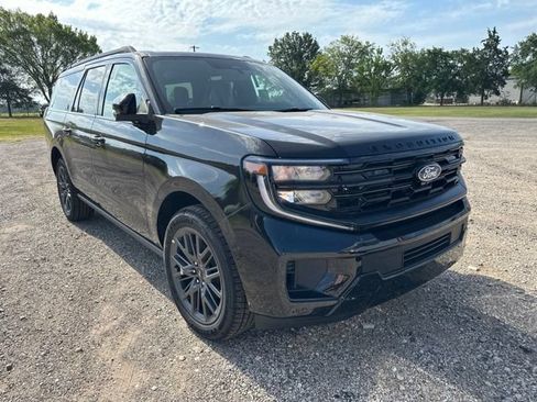 New 2027 Ford Expedition Max Platinum w/ Stealth Appearance Package AWD/4WD image 2