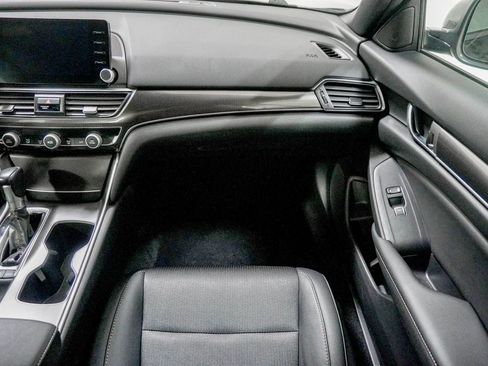 Used 2019 Honda Accord Sport image 25
