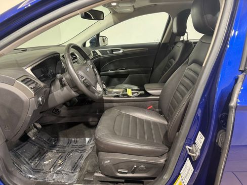 Used 2013 Ford Fusion SE image 12