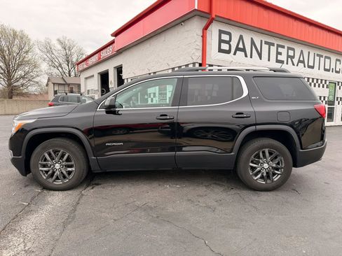 Used 2019 GMC Acadia SLT FWD image 2