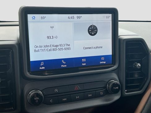 Used 2023 Ford Bronco Sport Outer Banks w/ Tech Package AWD/4WD image 14