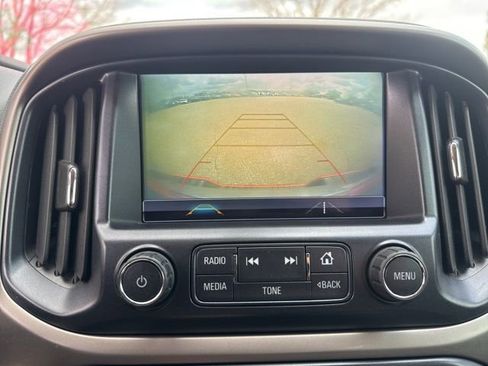 Used 2018 Chevrolet Colorado Z71 image 33