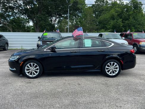 Used 2015 Chrysler 200 C FWD image 9