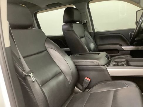 Used 2019 Chevrolet Silverado 2500 LTZ w/ Duramax Plus Package AWD/4WD image 29