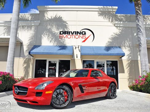 Used 2013 Mercedes-Benz SLS AMG GT Coupe image 36
