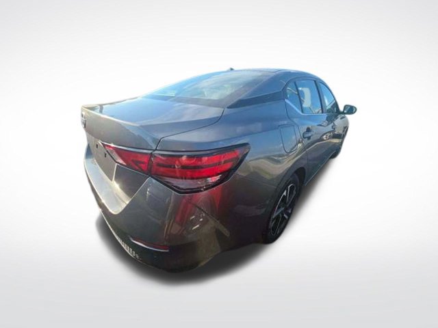 Used 2025 Nissan Sentra SV FWD image 3