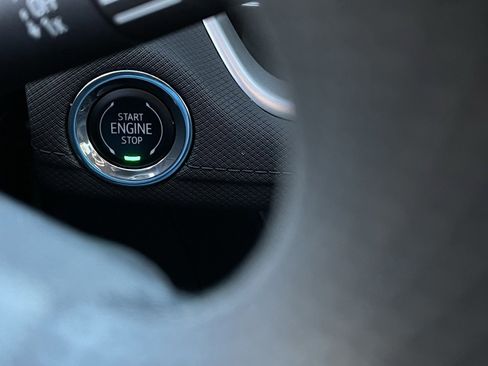 Used 2025 Chevrolet TrailBlazer LT image 16