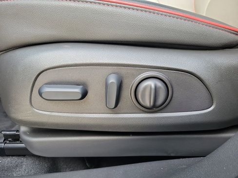 Used 2026 Chevrolet TrailBlazer RS w/ Convenience Package image 22