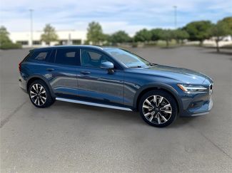 Used 2023 Volvo V60 B5 Cross Country Ultimate w/ Climate Package image 1