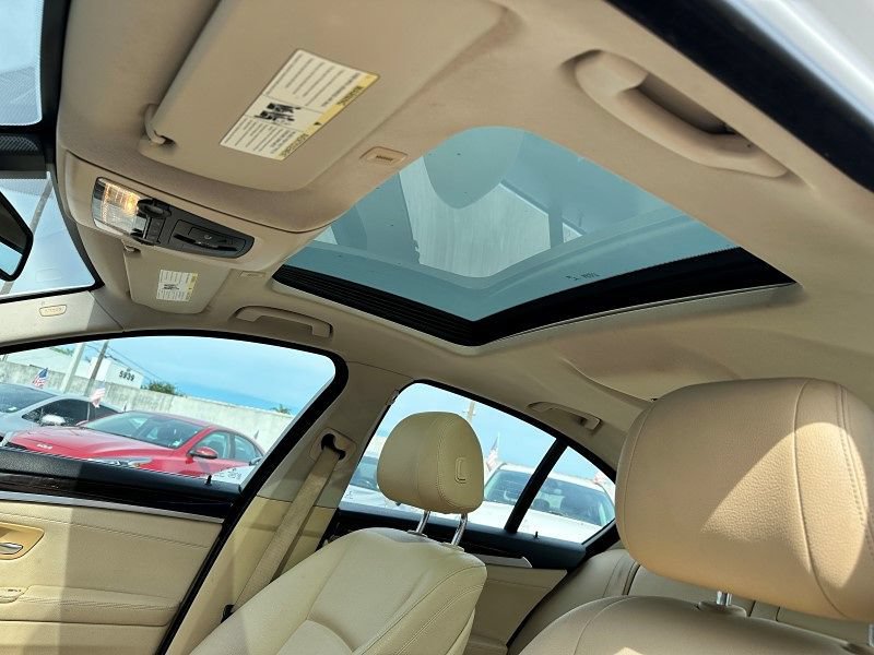 Used 2015 BMW 528i Sedan RWD image 20