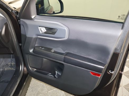 Used 2021 Ford Bronco Sport Big Bend w/ Big Bend Package image 41