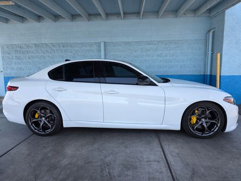 Used 2020 Alfa Romeo Giulia Ti Sport w/ Quick Order Package 22U Sport RWD image 2