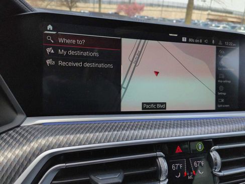 Used 2021 BMW X6 M w/ Competition Package image 31