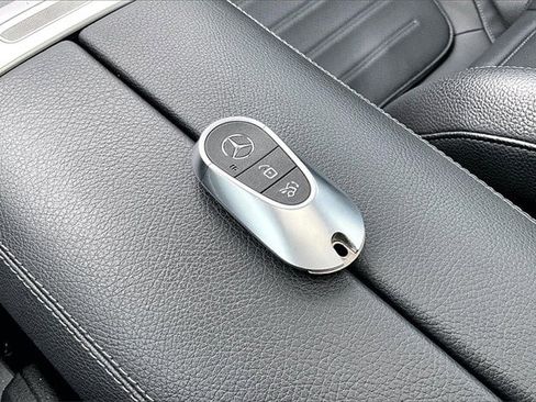 Used 2024 Mercedes-Benz C 300 4MATIC Sedan image 38