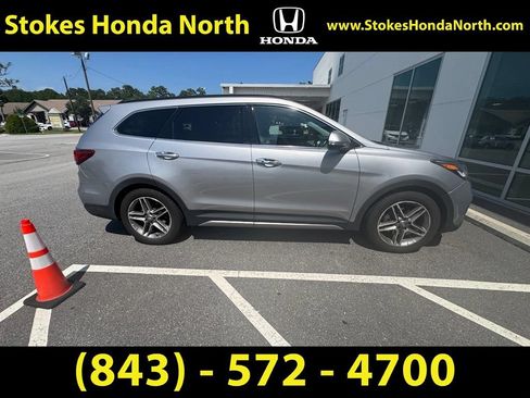 Used 2017 Hyundai Santa Fe Limited w/ Cargo Package AWD/4WD image 4