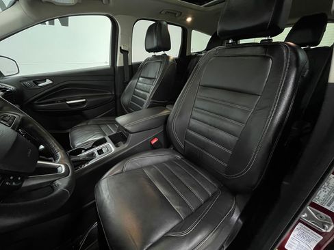 Used 2017 Ford Escape Titanium image 15