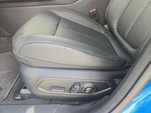 New 2026 Jeep Cherokee Limited image 19