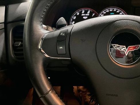 Used 2013 Chevrolet Corvette Coupe w/ 3LT Preferred Equipment Group image 19