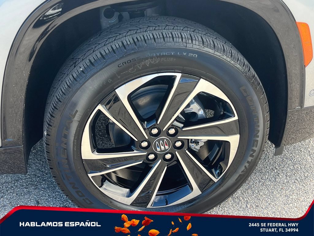 New 2027 Buick Enclave Sport Touring w/ Super Cruise Package FWD image 22