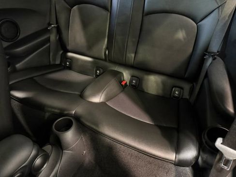 Used 2018 MINI Cooper 2-Door Hardtop FWD image 24