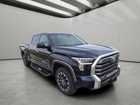 Used 2024 Toyota Tundra Limited image 7