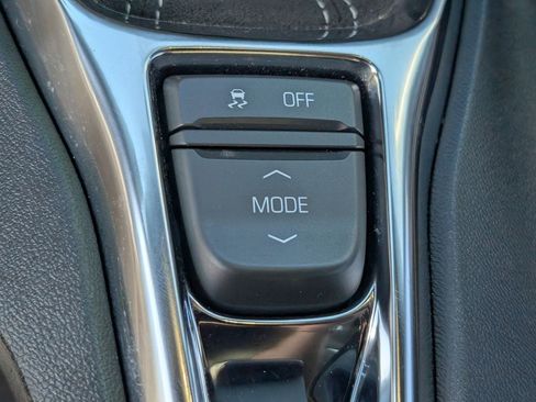 Used 2022 Chevrolet Camaro SS RWD image 17