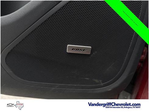 Used 2021 Chevrolet Bolt Premier w/ Infotainment Package FWD image 26